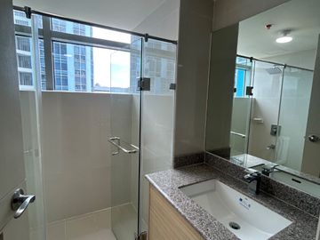 NEWLY 2BR Suite with Park Views at Six Senses Residences – Tower 3 | Bay Area, Pasay City
