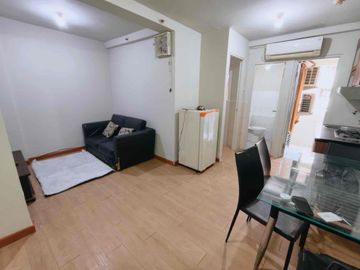 DISEWAKAN MURAH APARTEMEN GADING NIAS 1 KMR FURNISH