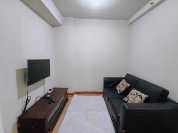 DISEWAKAN MURAH APARTEMEN GADING NIAS 1 KMR FURNISH