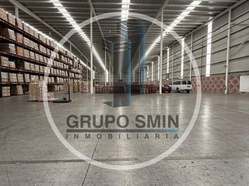 NAVE EN RENTA DE 10,000 M2 EN PALMILLAS QUERÉTARO