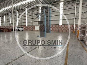 NAVE EN RENTA DE 10,000 M2 EN PALMILLAS QUERÉTARO