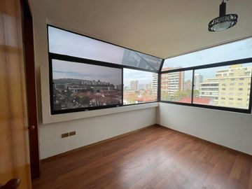 Arriendo Amplio departamento 4D · 3B · Estacionamiento y bodega | Viña del Mar