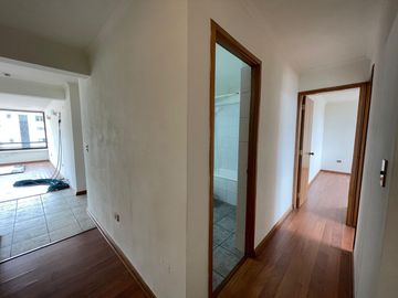 Arriendo Amplio departamento 4D · 3B · Estacionamiento y bodega | Viña del Mar