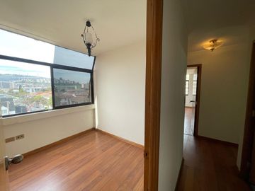 Arriendo Amplio departamento 4D · 3B · Estacionamiento y bodega | Viña del Mar