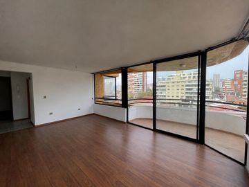 Arriendo Amplio departamento 4D · 3B · Estacionamiento y bodega | Viña del Mar