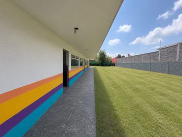 Terreno con construcción en Renta en Metepec, Avenida Tecnológico: Amplio Espacio Comercial
