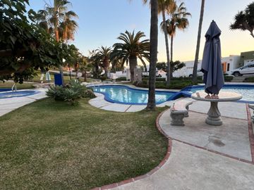 DEPARTAMENTO AMUEBLADO EN RENTA FRENTE AL MAR – PLAZA DEL MAR