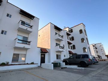 DEPARTAMENTO AMUEBLADO EN RENTA FRENTE AL MAR – PLAZA DEL MAR