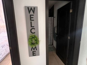 DEPARTAMENTO AMUEBLADO EN RENTA FRENTE AL MAR – PLAZA DEL MAR