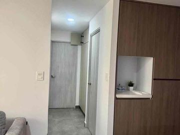 HERMOSO DEPARTAMENTO AMUEBLADO EN RENTA EN ZONA LOS SAUCES