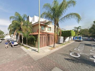 C. Rinconada del Camichín 1910, Real de Valdepeñas, 45130 Zapopan, Jal.