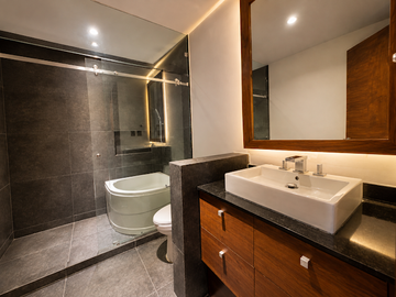 Residencia de Lujo en Venta en Cluster 777 Lomas de Angelópolis