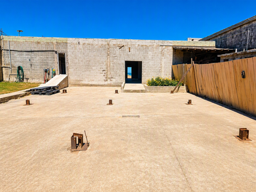 Bodega con Patio en Renta en Fracc. Acapulco