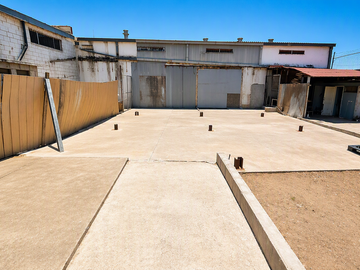 Bodega con Patio en Renta en Fracc. Acapulco