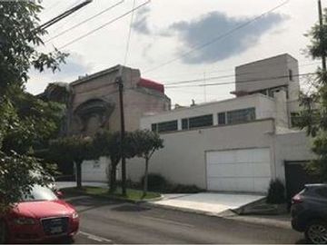 SIERRA GORDA RENTA CASA CON JARDIN Y VIGILANCIA