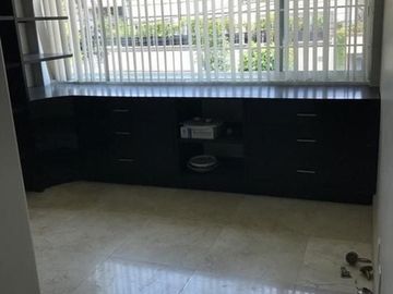 SIERRA GORDA RENTA CASA CON JARDIN Y VIGILANCIA