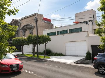 SIERRA GORDA RENTA CASA CON JARDIN Y VIGILANCIA