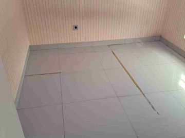 DIJUAL – Rumah 2 Lantai Full Furnished Depan Taman Dekat Park Serpong 🏠🌳✨
