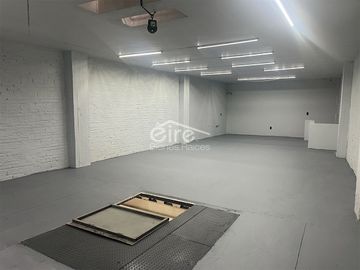 Bodega en venta en Medrano, Guadalajara | 412.59 m²