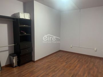 Bodega en venta en Medrano, Guadalajara | 412.59 m²