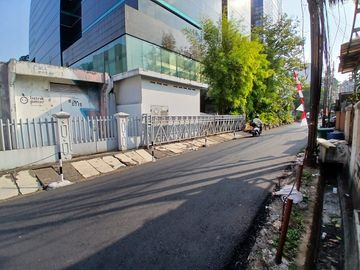 Rumah Di Tebet Barat Jakarta Selatan Cocok Untuk Usaha atau Investasi