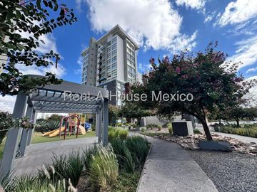 Renta de departamento en Villas del Sol, Queretaro, Mexico.