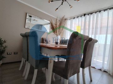 🏡 AMPLIA CASA ESTILO MEDITERRÁNEO EN CONDOMINIO – LOS PINOS