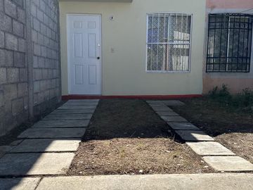 Casa con opcion a crecimiento en Villas de San Martín, Chalco