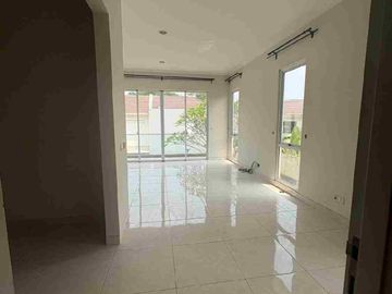 Turun Harga Disewakan Rumah Cluster Cajuputi De Park Bsd City