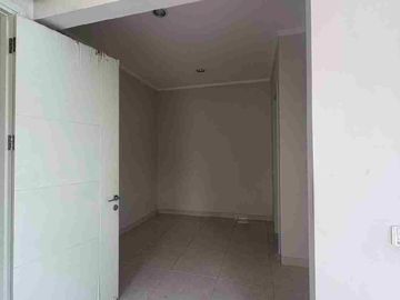 Turun Harga Disewakan Rumah Cluster Cajuputi De Park Bsd City