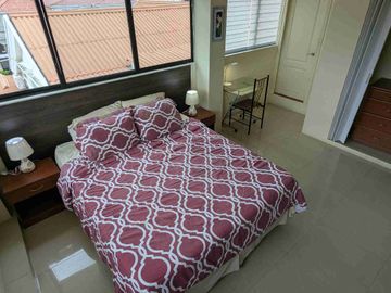 comida suite para ejecutivos con piscina