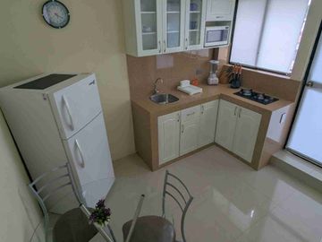 comida suite para ejecutivos con piscina