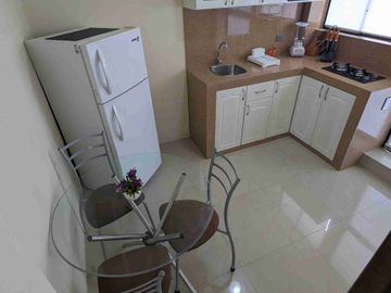 comida suite para ejecutivos con piscina