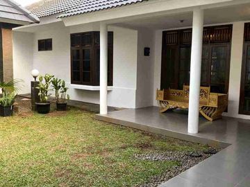 RUMAH FRESH, TINGGAL MASUK DI JAKAPERMAI
