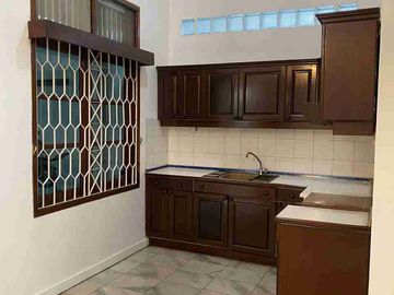 RUMAH FRESH, TINGGAL MASUK DI JAKAPERMAI