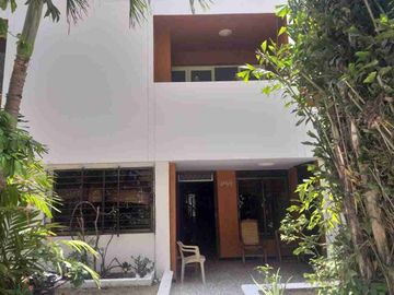 CASA + APARTAMENTO EN VENTA EN BARRANQUILLA.  BARRIO EL POBLADO