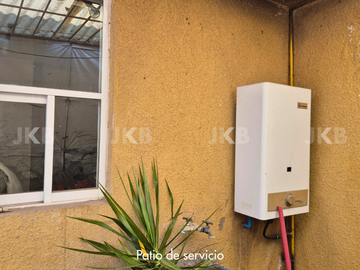 Casa en venta en Los Héroes Tecámac, 2 recámaras