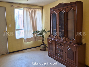 Casa en venta en Los Héroes Tecámac, 2 recámaras