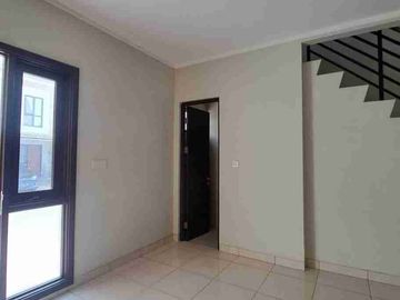 Disewakan rumah burgendy Summarecon bekasi siap huni bebas banjir