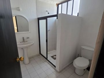 CASA DE USO COMERCIAL EN RENTA EN LEON GUANAJUATO
