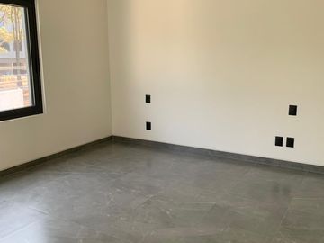 CASA NUEVA EN VENTA EN FRACCIONAMIENTO VALLE REAL
