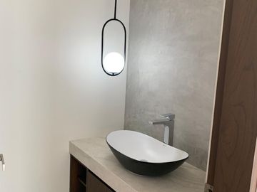 CASA NUEVA EN VENTA EN FRACCIONAMIENTO VALLE REAL