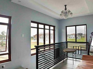 291 SQM