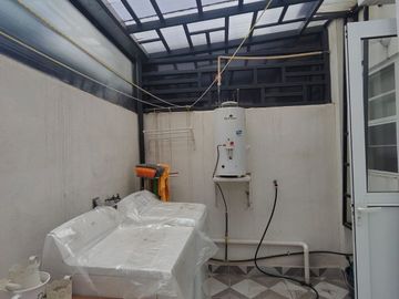 Casa en Renta Amueblada en León Guanajuato, sobre bulevard cañaveral, AL SUR   junto a hospital regional y de especialidad SE FACTURA