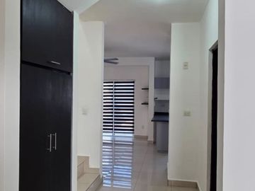 🏡✨ CASA EN RENTA – ESPACIO CUMBRES ✨🏡