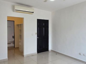 🏡✨ CASA EN RENTA – ESPACIO CUMBRES ✨🏡