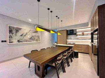 Dijual freehold dan Leashold Villa Lantai II di Canggu Batubolong Bali