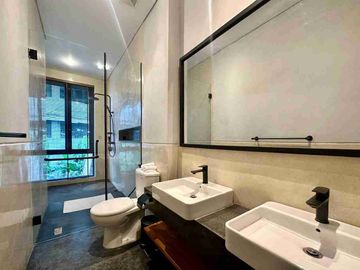 Dijual freehold dan Leashold Villa Lantai II di Canggu Batubolong Bali