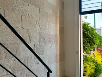 CASA EN RENTA AMUEBLADA EN LEÓN GUANAJUATO SOBRE BULEVARD INSURGENTES, AL NORTE DE LEÓN