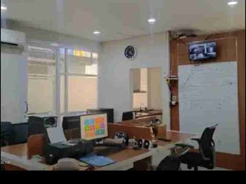 Dijual Gudang Plus Kantor Siap Pakai Akses 40 feet di Bekasi Utara